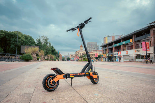 KuKirin G2 e-scooter (2025) – Belgian city commute scooter with 48V 15Ah battery, ideal for Brussels cobblestone roads