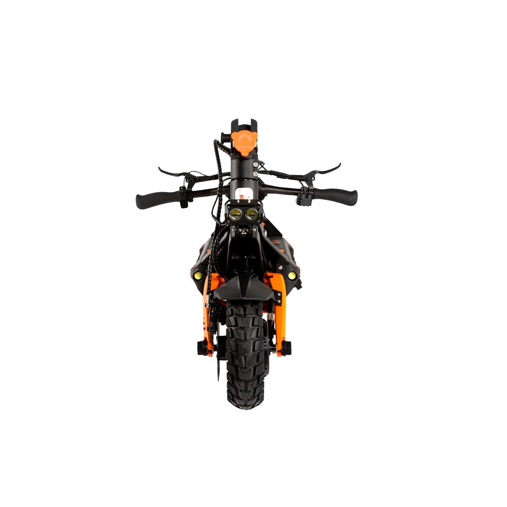 KuKirin G3 Pro Electric Scooter: Front Handlebar View with LED Headlight and Ergonomic Grips – Designed for Intuitive Control and Enhanced Riding Safety