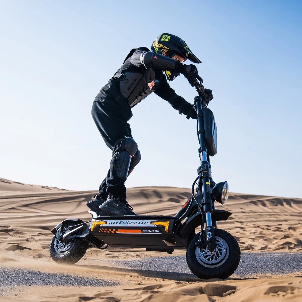 KuKirin G4 Max Electric Scooter: Dual 1600W Motor, 11 Inch Fat Tires, 80km/h Speed – Off Road All Terrain Scooter with 95km Range for Extreme Adult Commuting and Mobility.