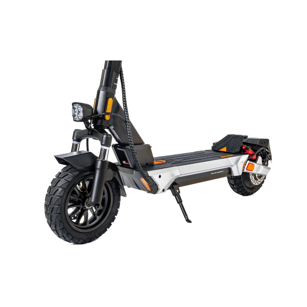 KuKirin M4 Max Escooter: Foldable Design, Easy Storage – A Practical Choice for Urban Commuters and On-The-Go Enthusiasts